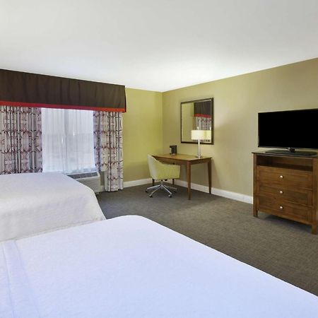 Hampton Inn & Suites Wichita-Northeast Dış mekan fotoğraf