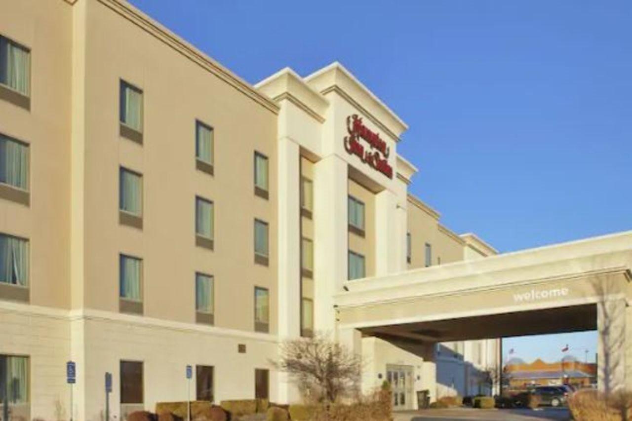 Hampton Inn & Suites Wichita-Northeast Dış mekan fotoğraf