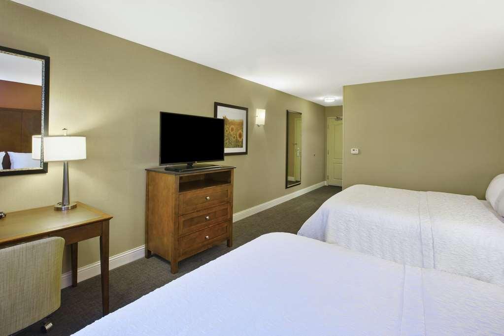 Hampton Inn & Suites Wichita-Northeast Oda fotoğraf