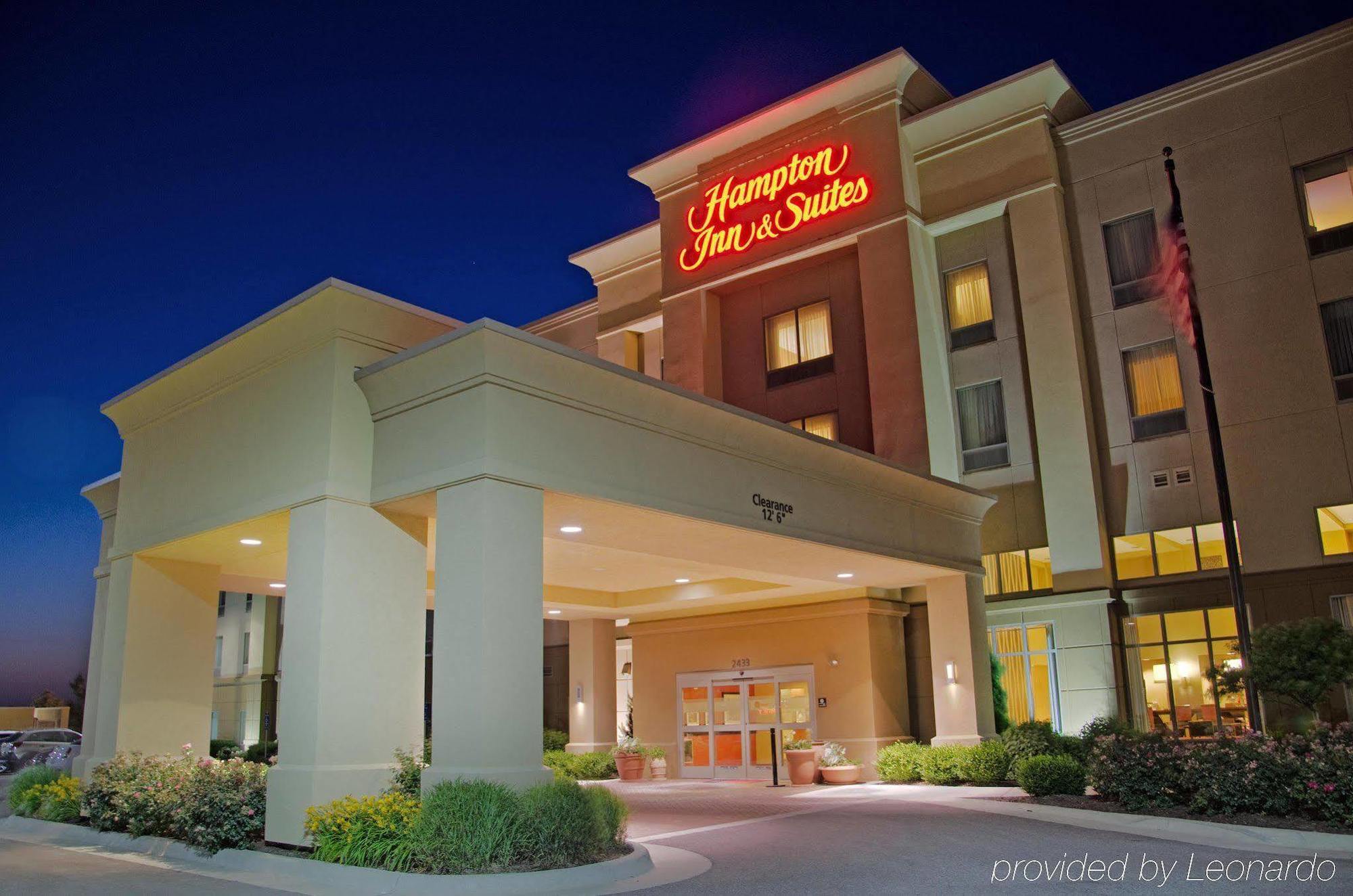 Hampton Inn & Suites Wichita-Northeast Dış mekan fotoğraf