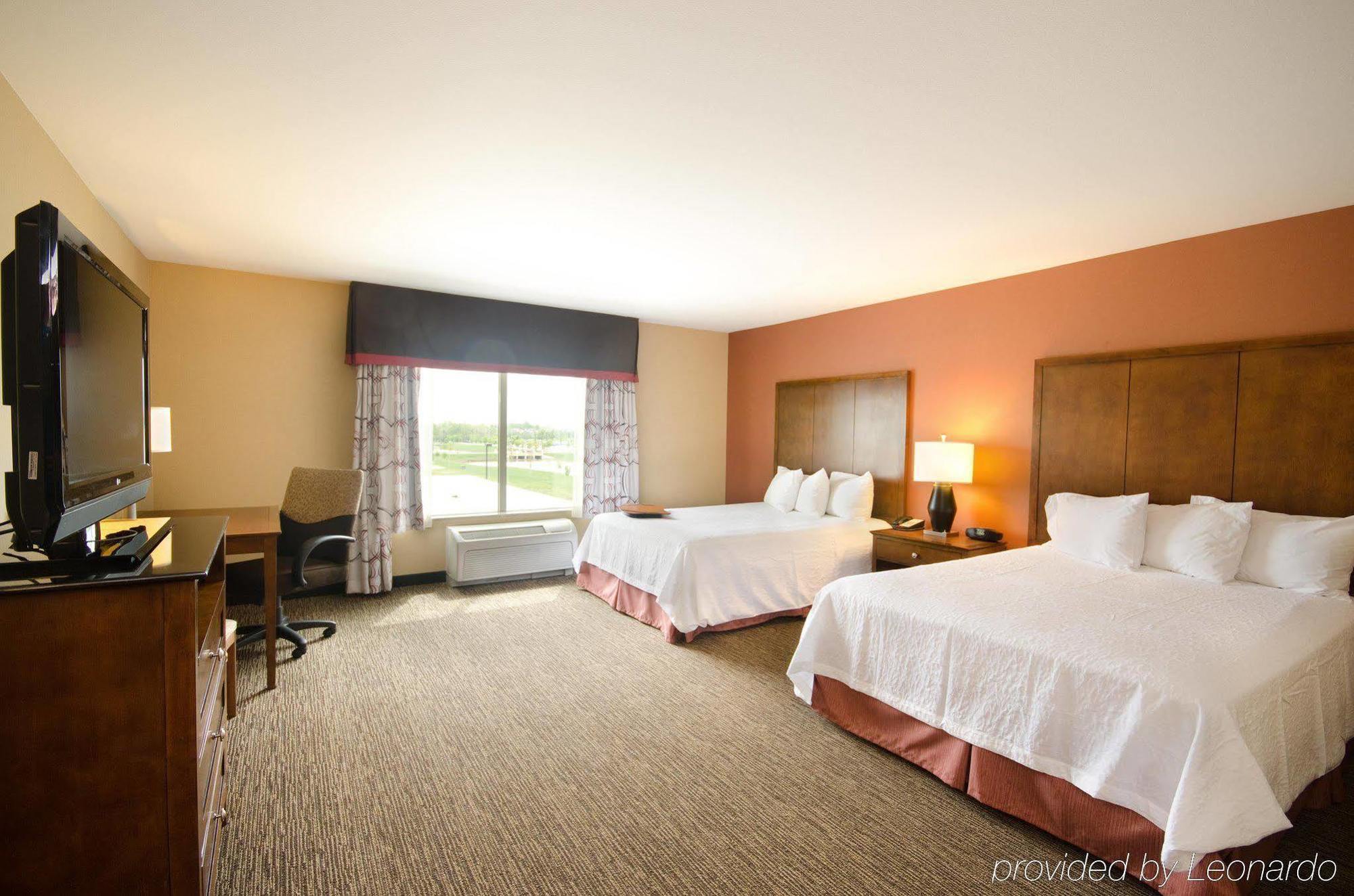 Hampton Inn & Suites Wichita-Northeast Dış mekan fotoğraf