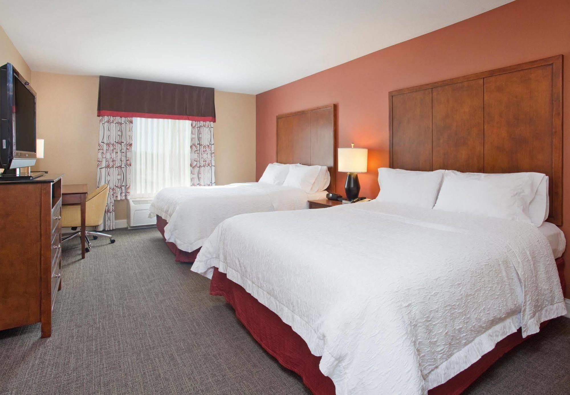 Hampton Inn & Suites Wichita-Northeast Dış mekan fotoğraf